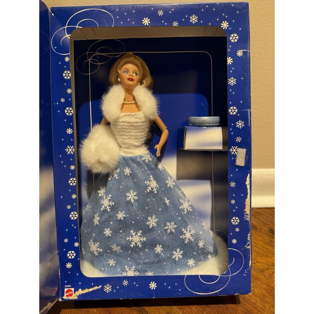 Snow Sensation Barbie Doll Vintage Snow Globe 1999 Winter Special Edition Mattel